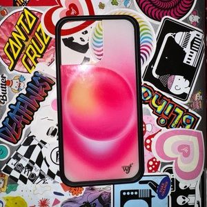 iphone 14 pro max wildflower case